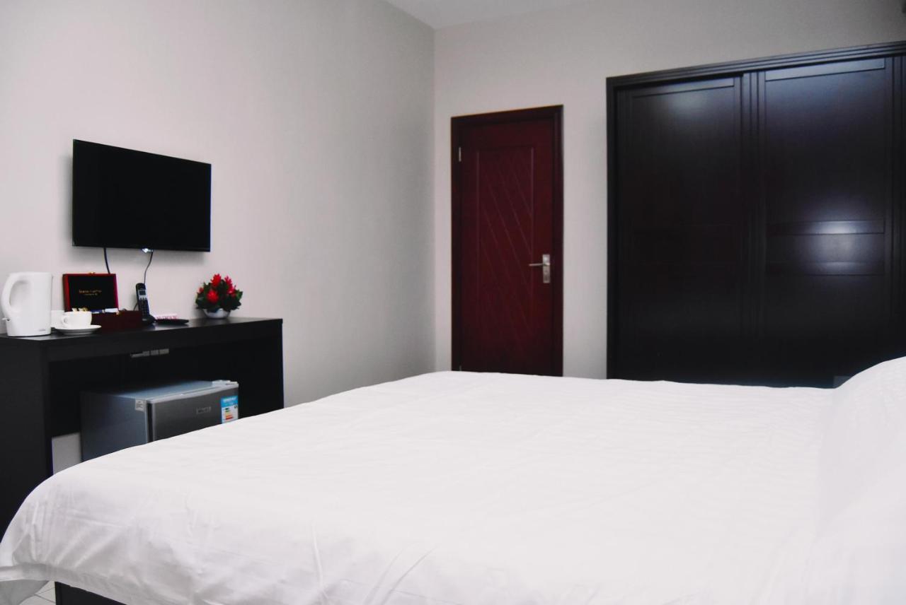 Le Sanita Hotel Apia Extérieur photo